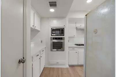 6615 Vera Jean Drive, Houston, TX 77088 - Photo 15