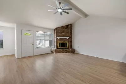 6615 Vera Jean Drive, Houston, TX 77088 - Photo 7