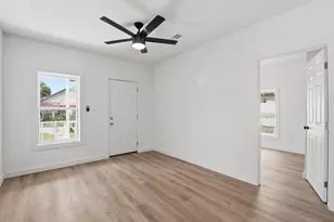 7128 Avenue K, Houston, TX 77011 - Photo 3