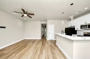 5211 Amy St, Houston, TX 77028 - Photo 3