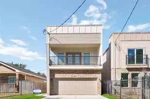 7902 Parnell St, Houston, TX 77051 - Photo 1