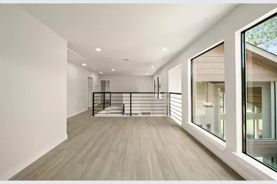 3010 Manila Lane, Houston, TX 77043 - Photo 13