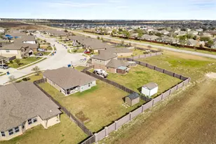 9913 Hermann Trace, Texas City, TX 77591 - Photo 33