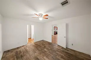 303 Pine Mist Ln, Conroe, TX 77304 - Photo 15