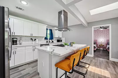 1206 Riggs Road, Houston, TX 77022 - Photo 17