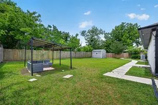 1206 Riggs Rd, Houston, TX 77022 - Photo 49