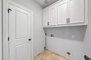 2188 Bancroft St, Houston, TX 77027 - Photo 27