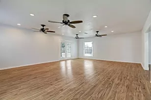 6802 Prairie Village Dr, Katy, TX 77449 - Photo 5