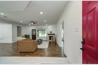 806 Country Place Blvd Street, Pearland, TX 77584 - Photo 5