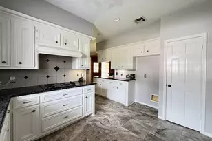 2306 Vine Creek Dr, Houston, TX 77345 - Photo 11