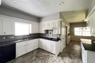 2306 Vine Creek Dr, Houston, TX 77345 - Photo 13