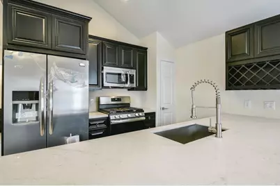 6325 Southwood Court N, Houston, TX 77035 - Photo 9