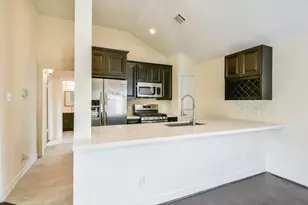 6325 Southwood Ct N, Houston, TX 77035 - Photo 7