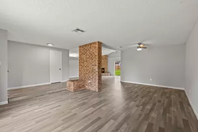 3808 Corto Street, Houston, TX 77016 - Photo 9