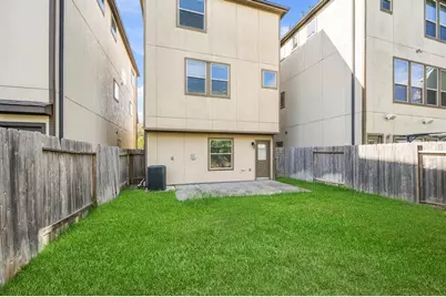 10716 Addicks Oaks Place, Houston, TX 77043 - Photo 7