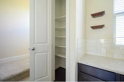 10716 Addicks Oaks Place, Houston, TX 77043 - Photo 25