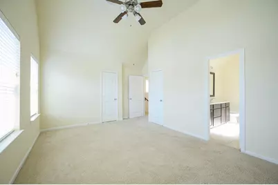 10716 Addicks Oaks Place, Houston, TX 77043 - Photo 37