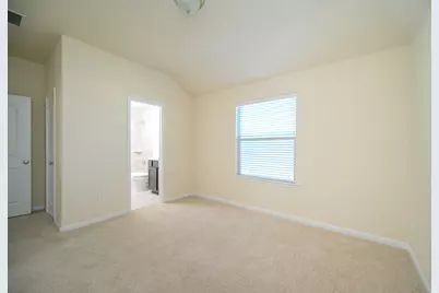 10716 Addicks Oaks Place, Houston, TX 77043 - Photo 29
