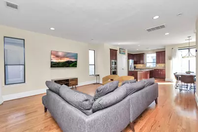 707 Saint Charles Street, Houston, TX 77003 - Photo 9