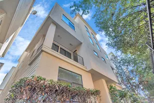 707 St Charles St, Houston, TX 77003 - Photo 1