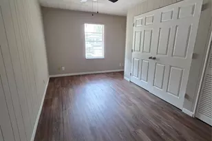 122 S Willow St, Texas City, TX 77591 - Photo 15