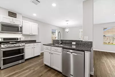 21619 Sunrise Brook Lane, Spring, TX 77379 - Photo 17