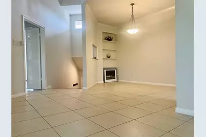 4144 Greystone Way #407, Sugar Land, TX 77479 - Photo 5