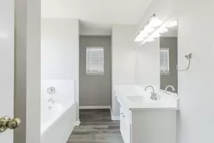 15111 Western Skies Dr, Houston, TX 77086 - Photo 11