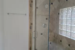 12018 McKinney Falls Ln, Sugar Land, TX 77498 - Photo 15