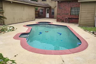 12018 McKinney Falls Ln, Sugar Land, TX 77498 - Photo 25