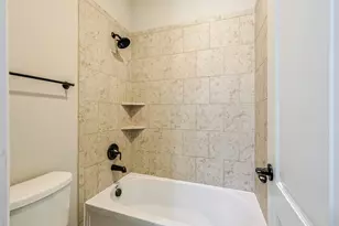1821 Lily Meadows Dr, Conroe, TX 77304 - Photo 33