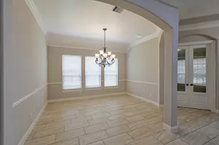 1821 Lily Meadows Dr, Conroe, TX 77304 - Photo 3