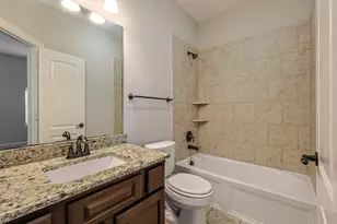 1821 Lily Meadows Dr, Conroe, TX 77304 - Photo 39