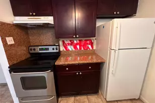 8110 Albacore Dr, Houston, TX 77074 - Photo 7