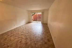 8110 Albacore Dr, Houston, TX 77074 - Photo 3