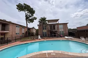 8110 Albacore Dr, Houston, TX 77074 - Photo 27