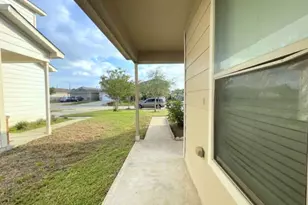 1715 Ramsay Way, Houston, TX 77051 - Photo 3