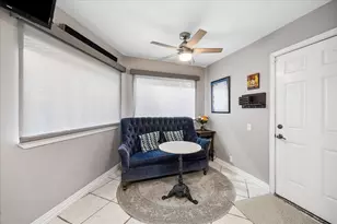 11521 Riverview Dr, Houston, TX 77077 - Photo 11