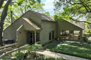 11521 Riverview Dr, Houston, TX 77077 - Photo 25