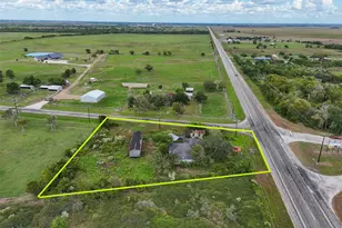 25 County Rd 242, Matagorda, TX 77457 - Photo 19