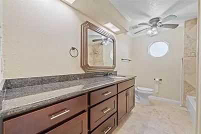 5123 Shady Oaks Lane, Friendswood, TX 77546 - Photo 11