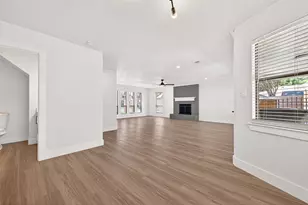 2730 Blue Glen Ln, Houston, TX 77073 - Photo 15