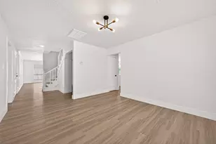 2730 Blue Glen Ln, Houston, TX 77073 - Photo 11
