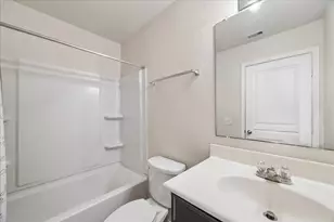 14119 Mystic Shores Ln, Houston, TX 77048 - Photo 17