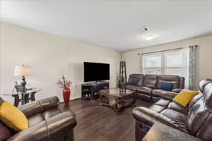 14119 Mystic Shores Ln, Houston, TX 77048 - Photo 5