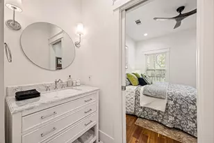 1518 31st St, Galveston, TX 77550 - Photo 37