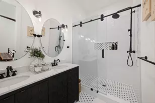 1518 31st St, Galveston, TX 77550 - Photo 21