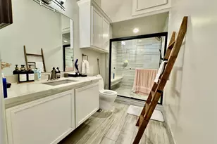 5801 Winsome Ln, Houston, TX 77057 - Photo 9