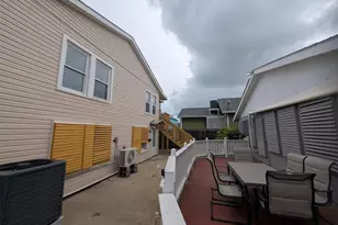 1112 Ave M 1/2, Galveston, TX 77550 - Photo 21