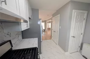 1112 Ave M 1/2, Galveston, TX 77550 - Photo 7